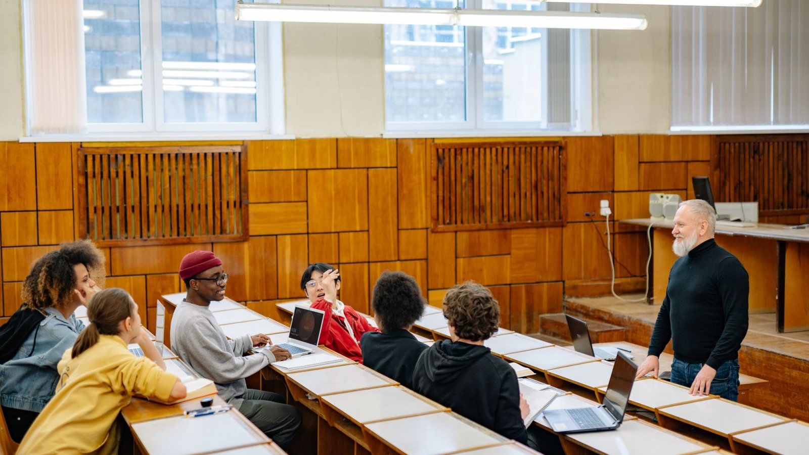 An advisor talking a student through their options